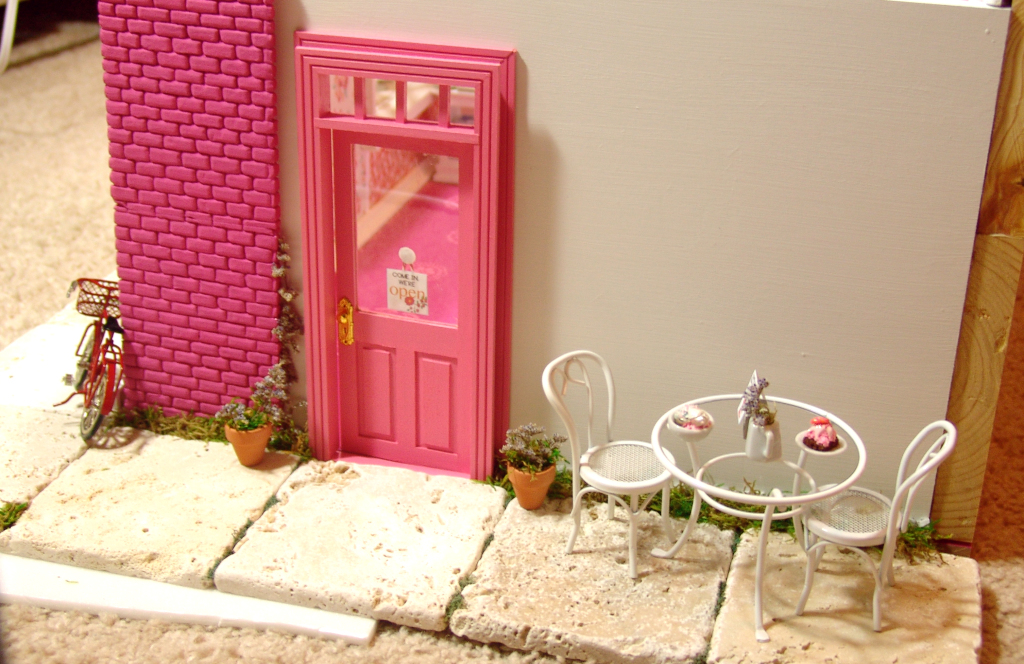 Dollhouse miniature bakery room box by The Mouse Market