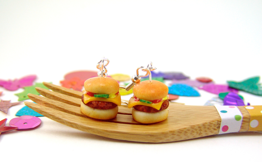 Cheeseburger earrings by The Mouse Market