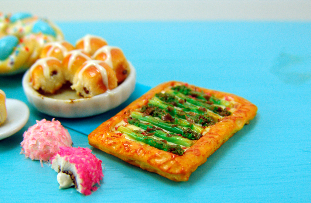 Polymer clay asparagus tart by The Mouse Market