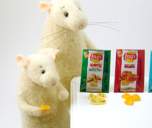 The Nutmegs Do a Taste Test: Lay’s New Potato Chips