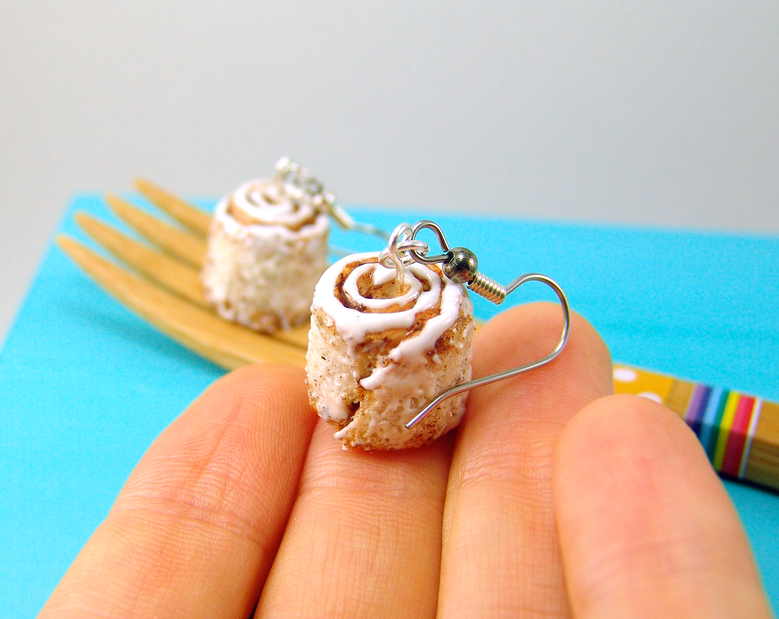 Studio Peek: Making Miniature Cinnamon Rolls