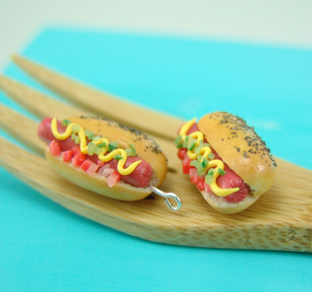 hot dog earrings by The Mouse Market