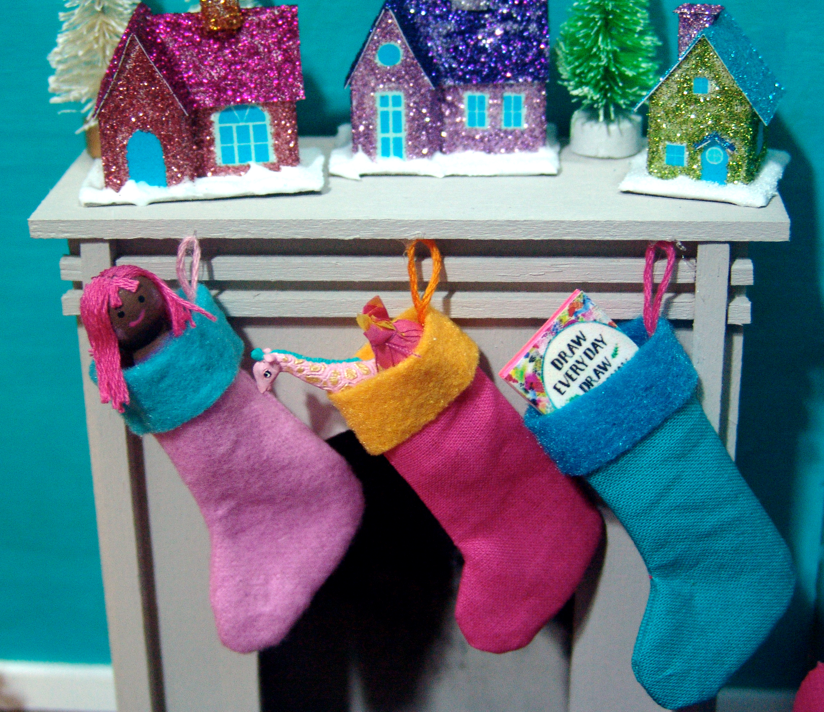 Step Into My Mini Christmas Room…