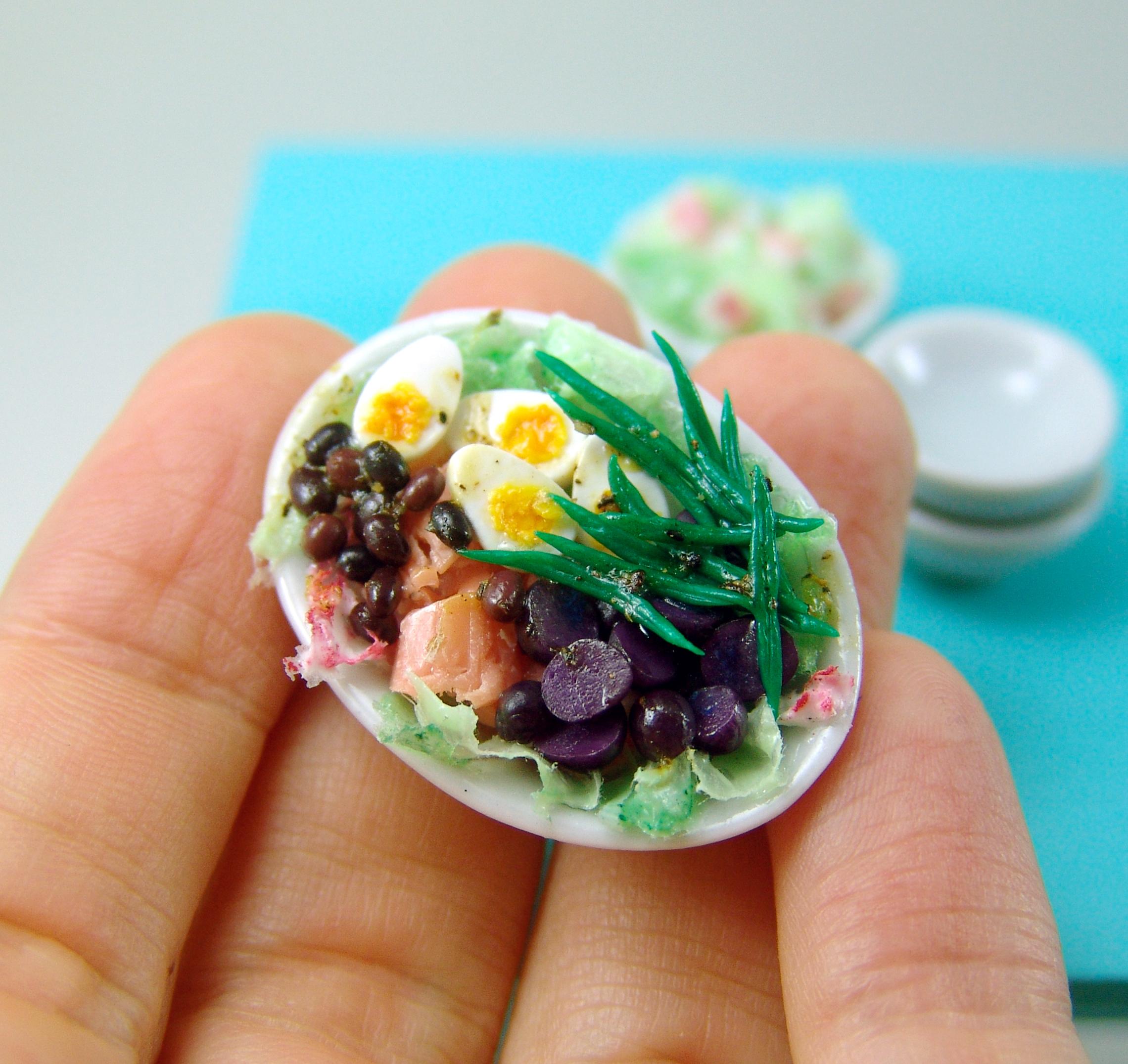 Dollhouse Miniature Rice Krispies Treats (and Salad!)