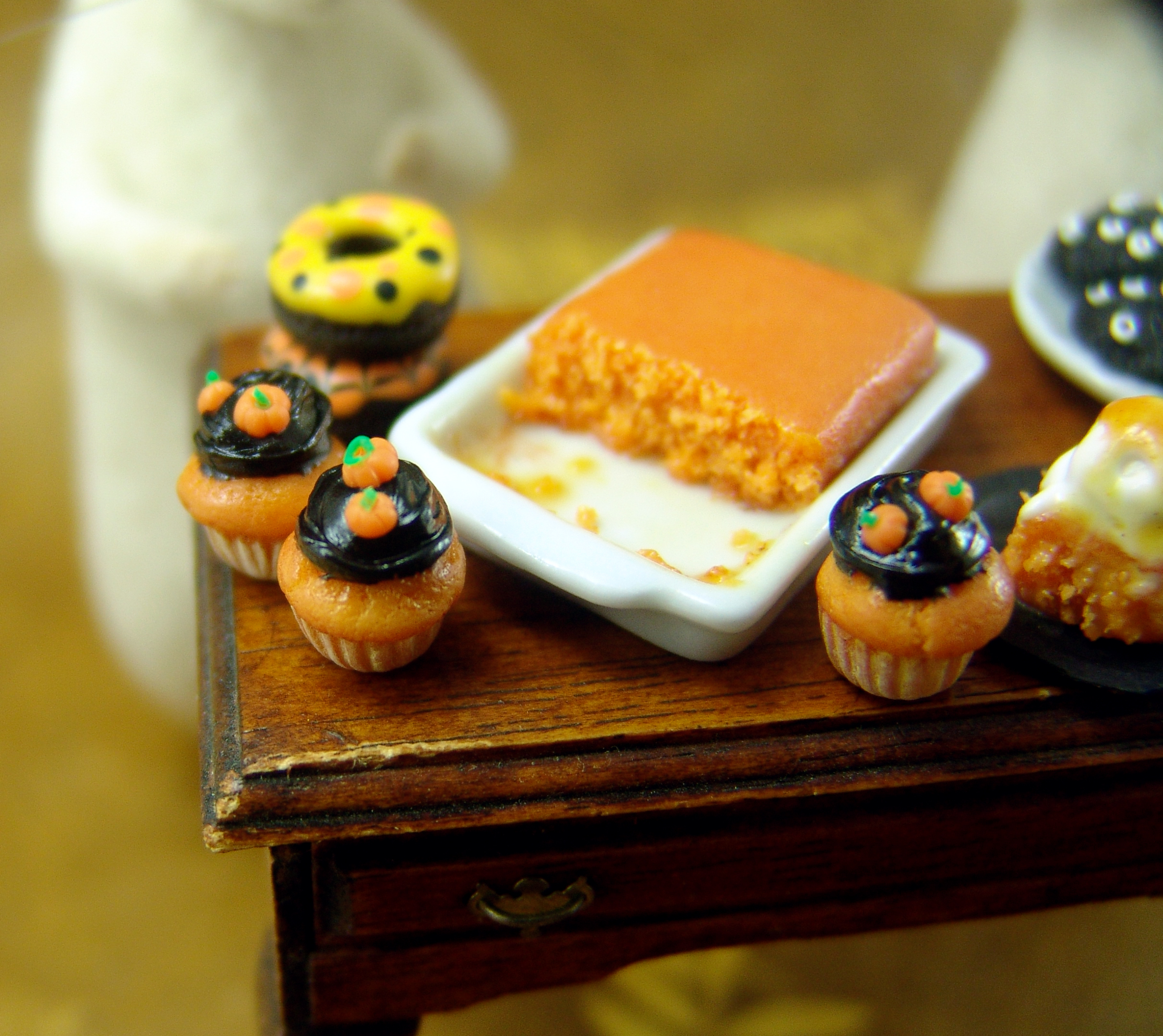 Halloween Chocolates Box (And Store Break Info)