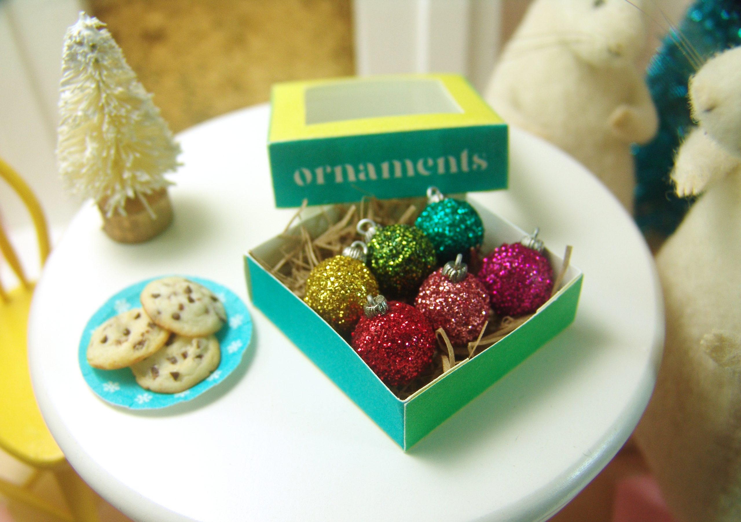 Miniature Christmas Ornaments [free box printable]